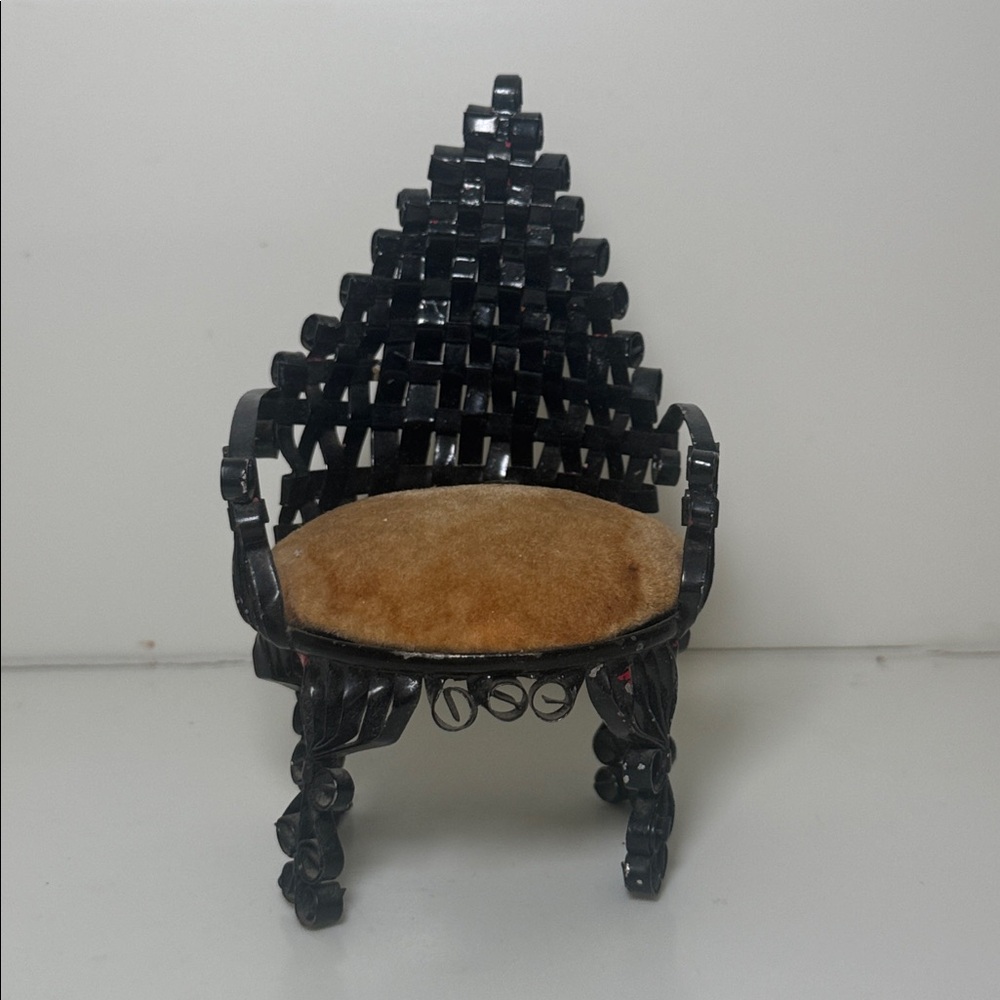 Vintage 70s Tin Can Chair Dollhouse Furniture, Tramp Art